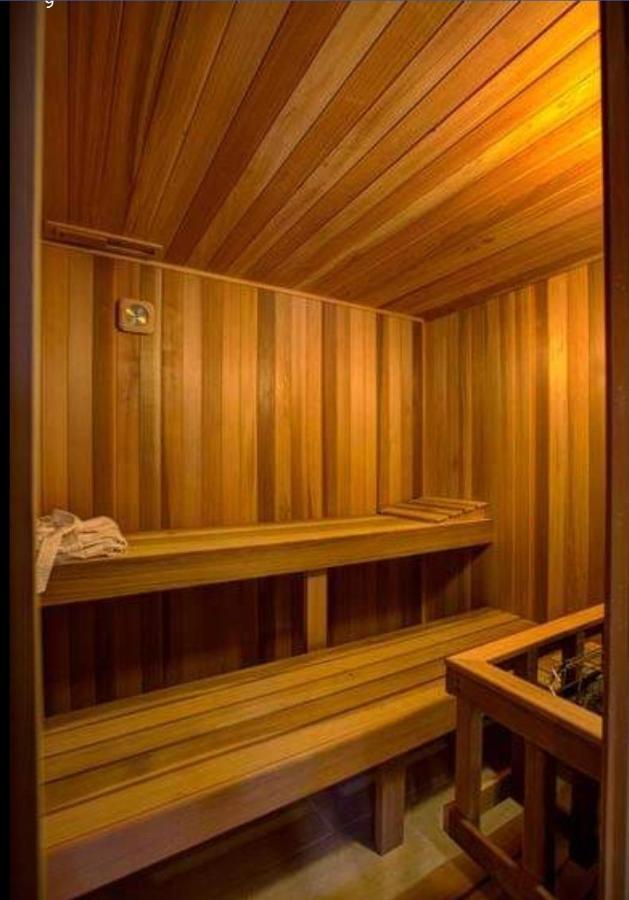 شقة بينالماذينا  في Elegante Alojamiento Con Piscina A 200 M Del Mar. المظهر الخارجي الصورة